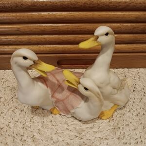 Vintage 80's Ceramic Duck Figurine featuring 3 ducks.